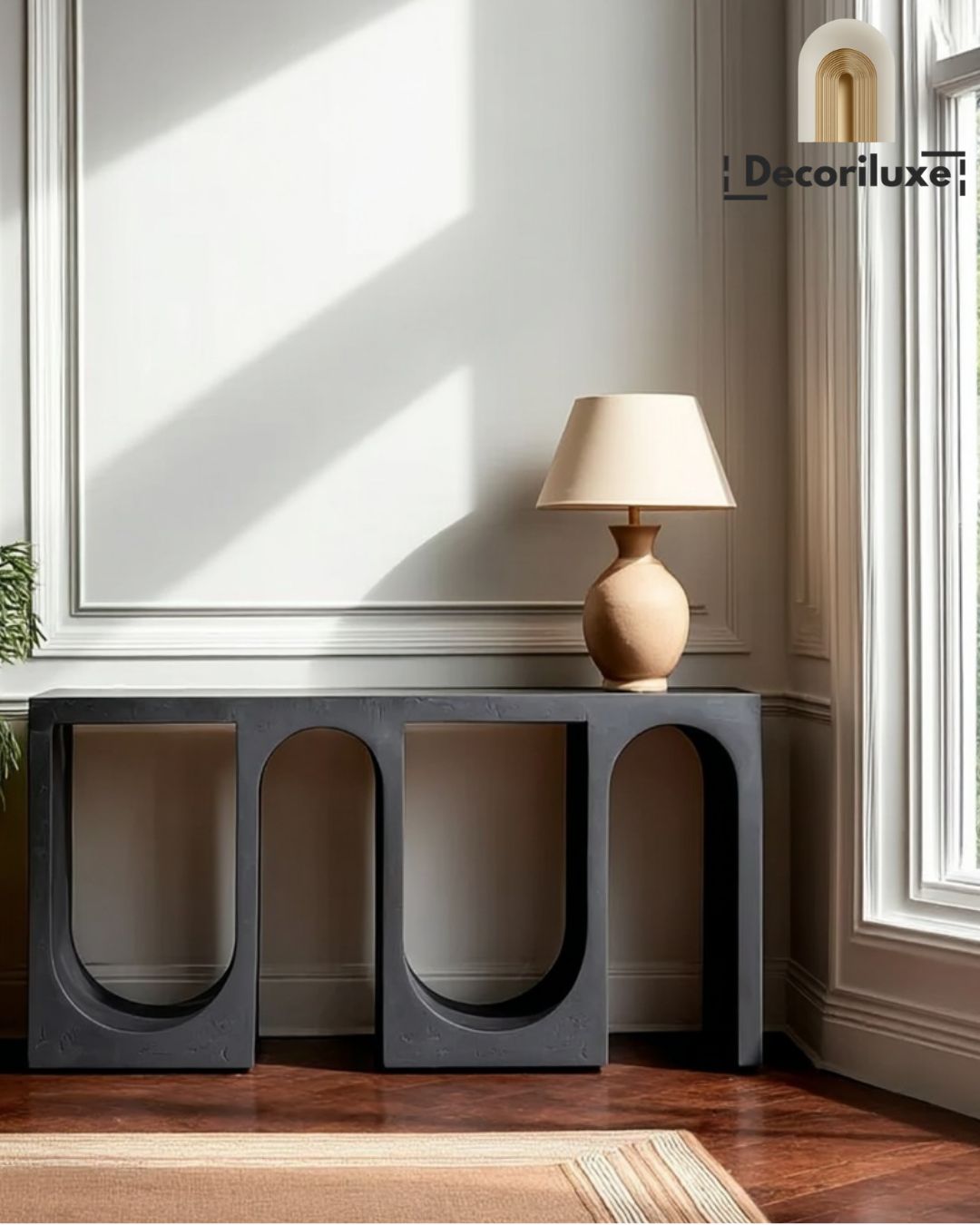 Console Roxbury – Design Minimaliste et Sculptural