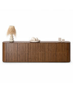 Buffet sculpte en chene teinte sur fond blanc
