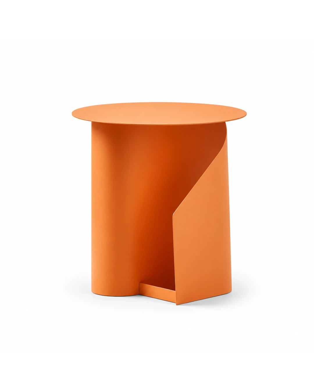 Table d'appoint Oria minimaliste en orange terracotta sur fond blanc